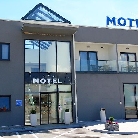 Motel Kamenica Bihać Eksteriør bilde