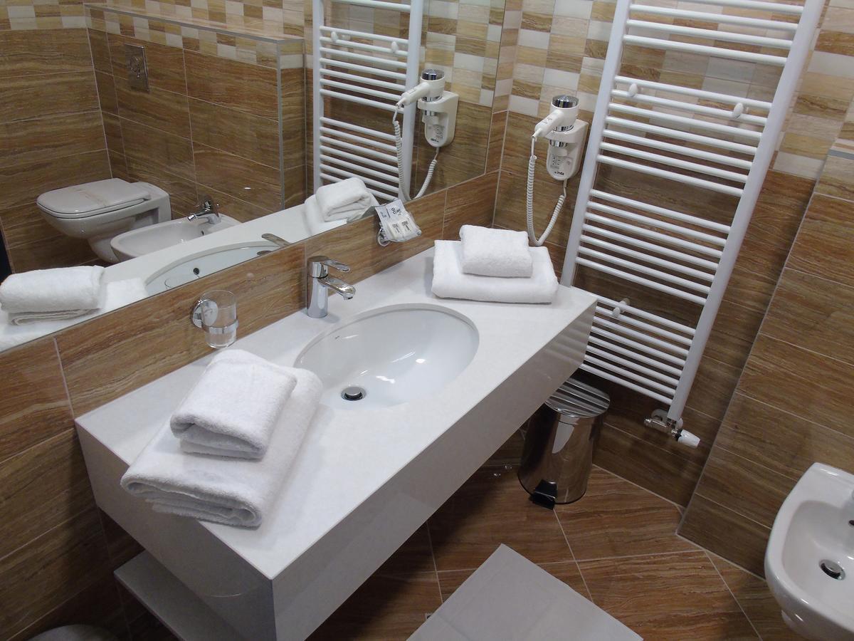 Motel Kamenica Bihać Eksteriør bilde