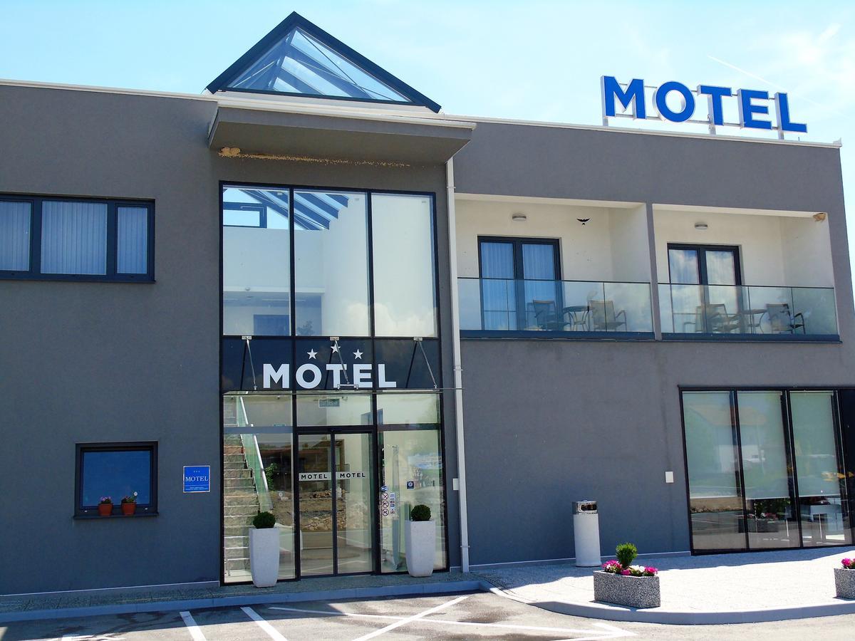 Motel Kamenica Bihać Eksteriør bilde